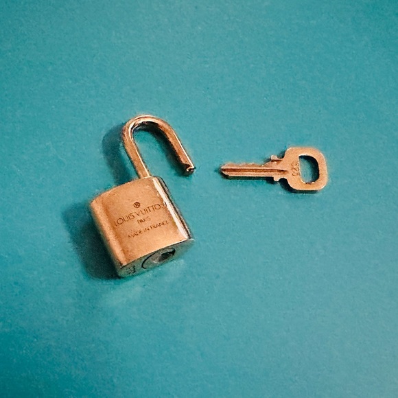 $300 Louis Vuitton Padlock Lock and Key - Picture 6 of 7